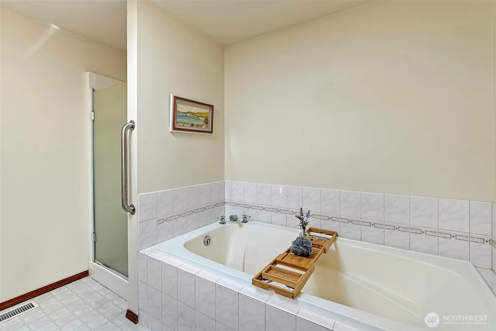7669 E Alki View Court Port Orchard WA 98366