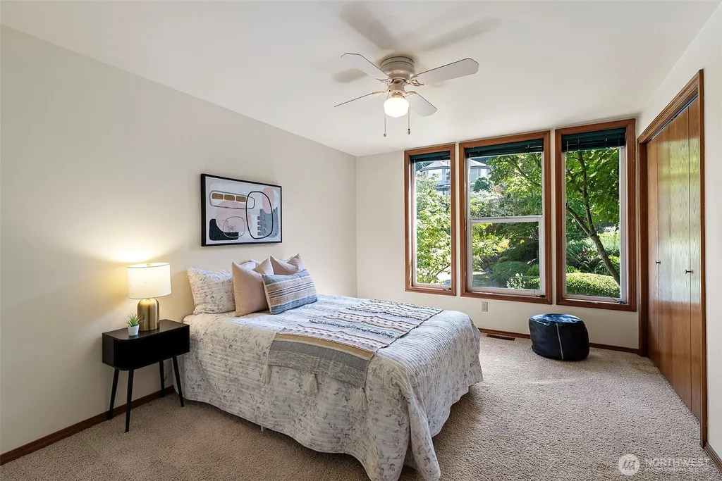 7669 E Alki View Court Port Orchard WA 98366