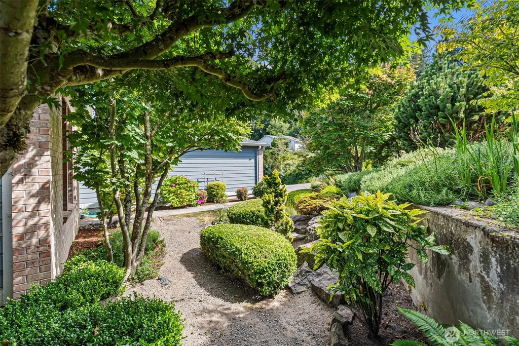 7669 E Alki View Court Port Orchard WA 98366