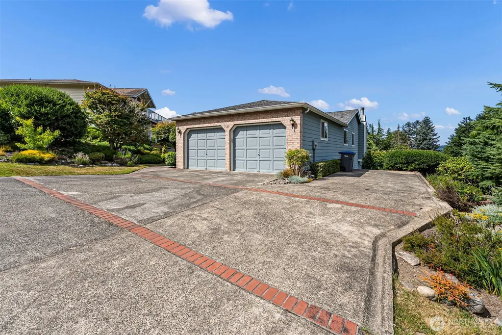7669 E Alki View Court Port Orchard WA 98366