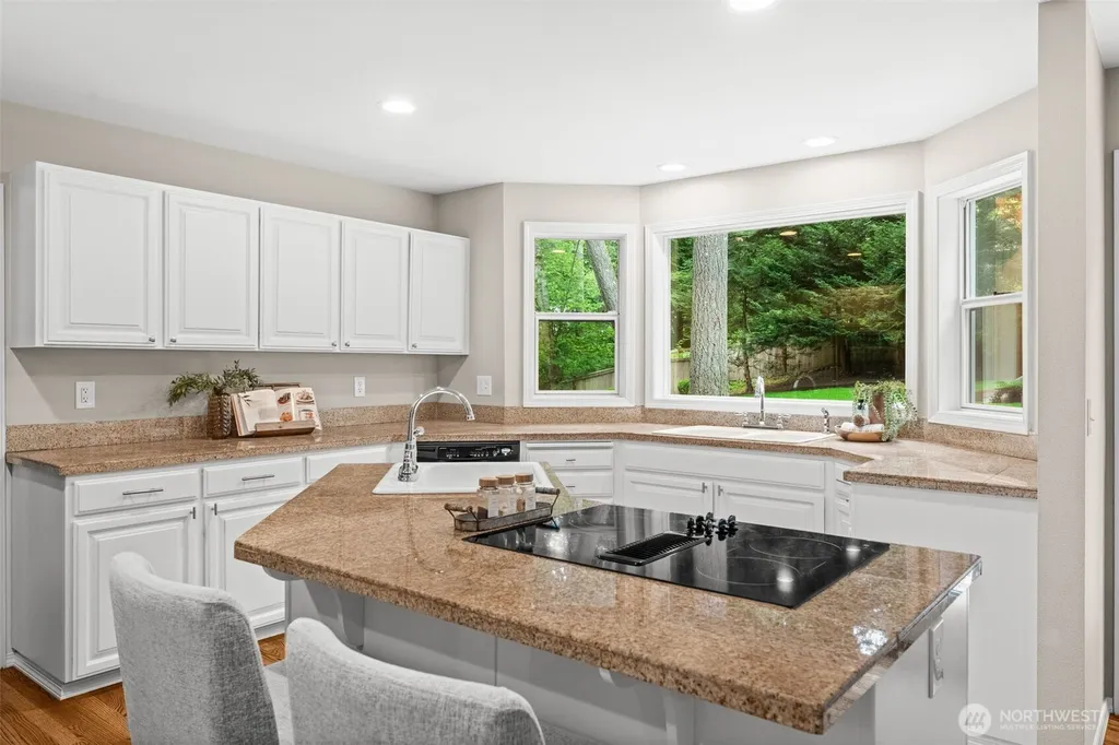 4923 Canterwood Drive NW Gig Harbor WA 98332
