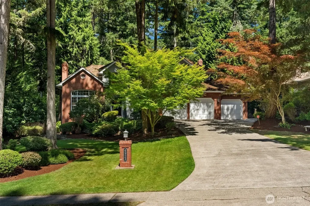 4923 Canterwood Drive NW Gig Harbor WA 98332