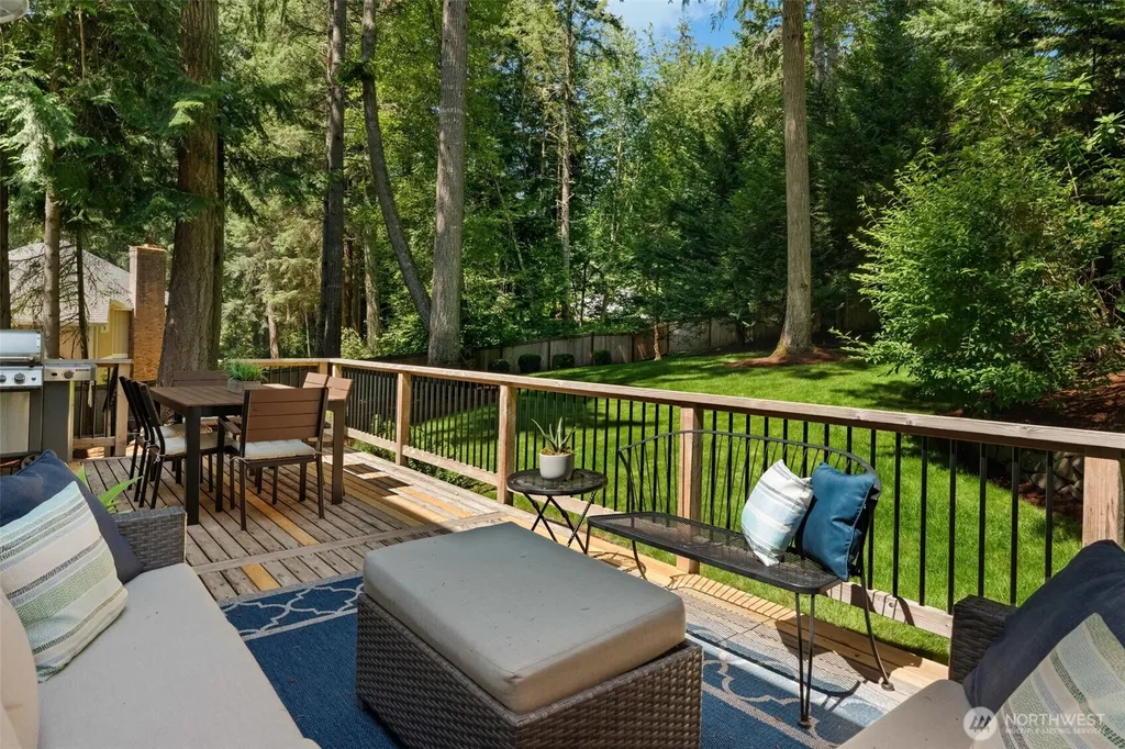 4923 Canterwood Drive NW Gig Harbor WA 98332