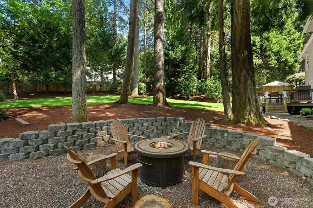 4923 Canterwood Drive NW Gig Harbor WA 98332