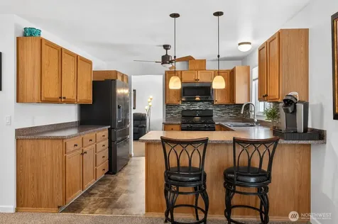 2100 Fowler Place Mount Vernon WA 98274