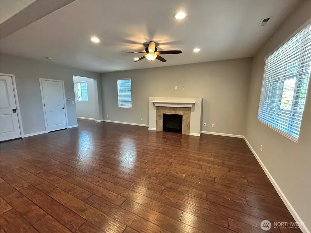 8959 Corona Street NE Lacey WA 98516