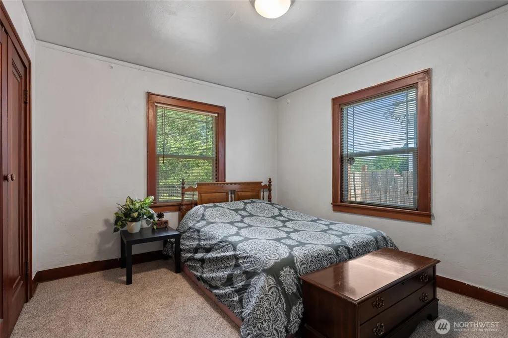 814 Main Street Vader WA 98593