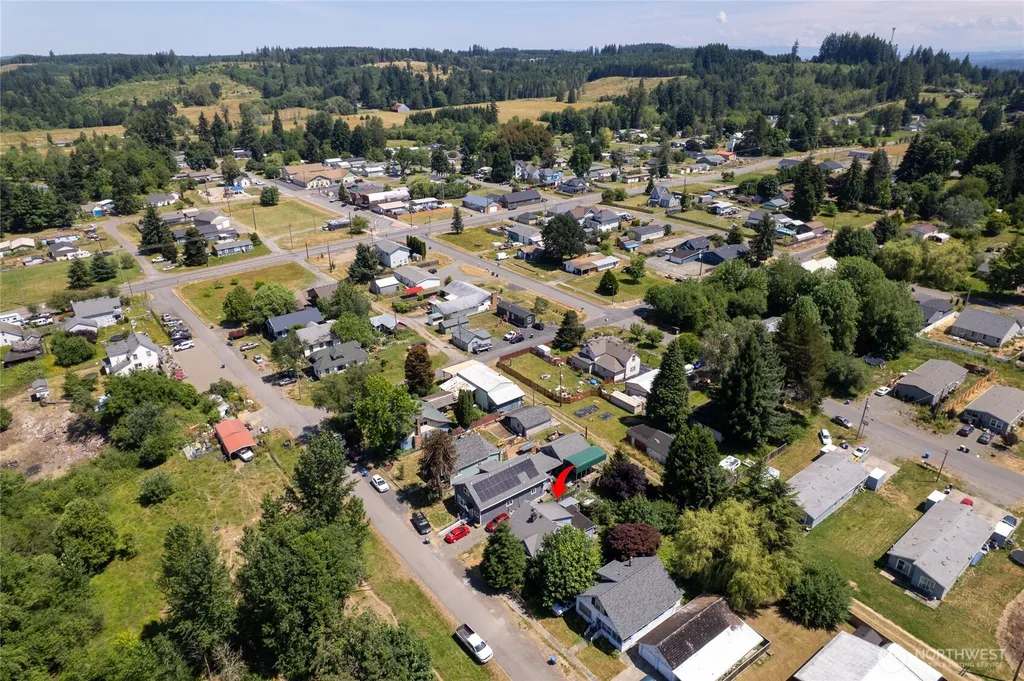 814 Main Street Vader WA 98593