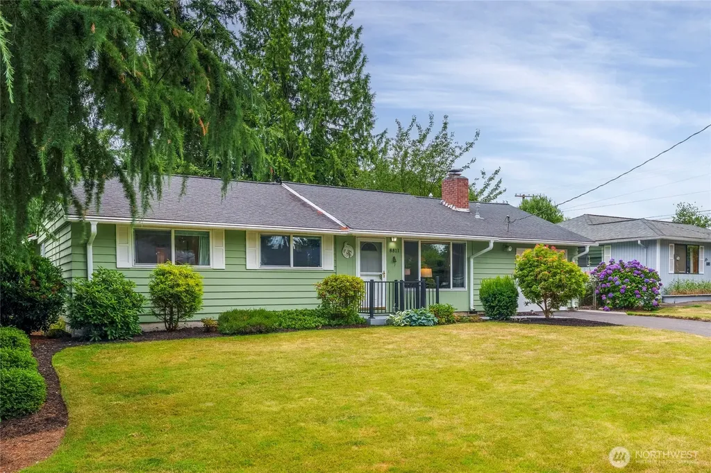 8811 187th Street NE Bothell WA 98011