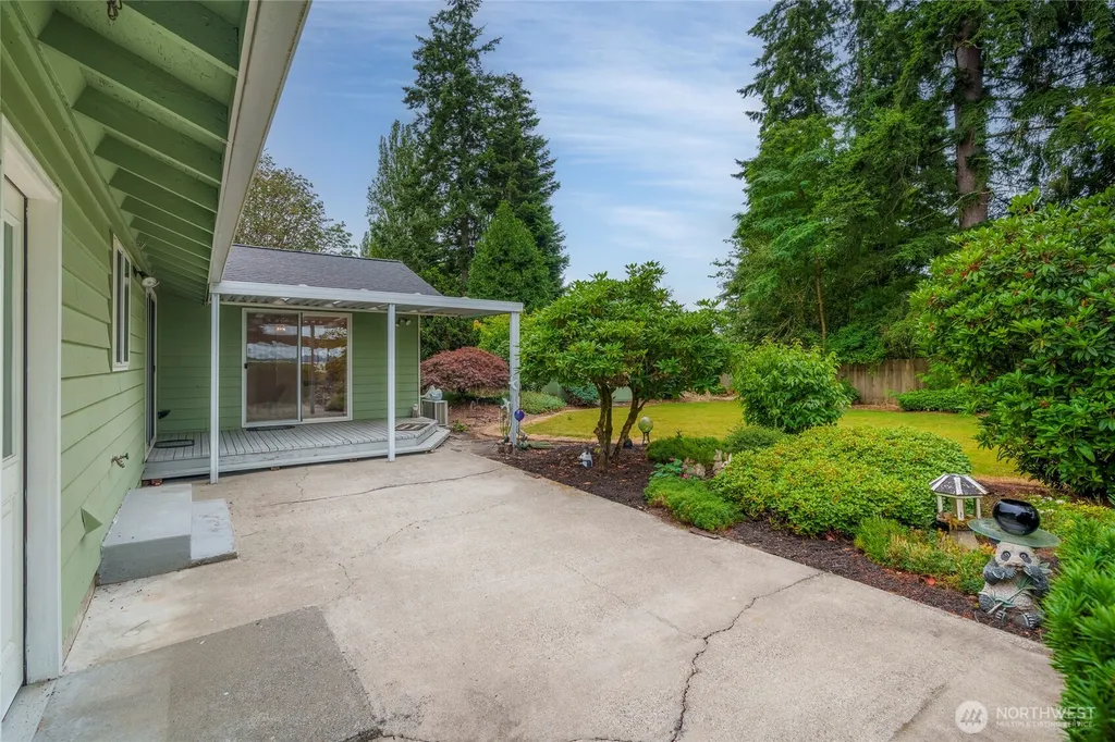 8811 187th Street NE Bothell WA 98011