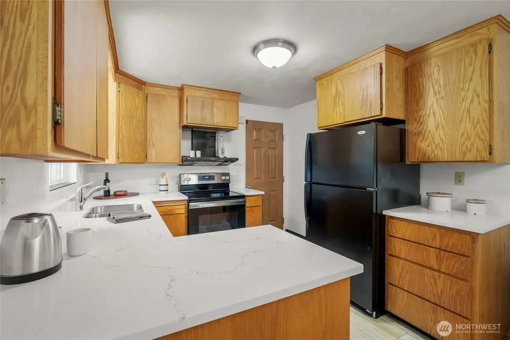 8811 187th Street NE Bothell WA 98011