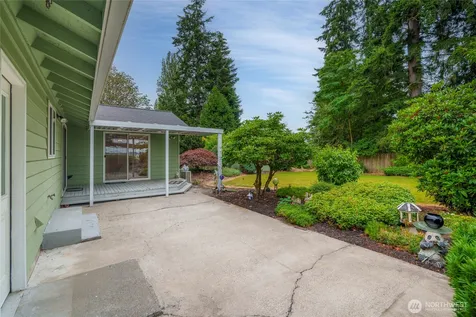 8811 187th Street NE Bothell WA 98011
