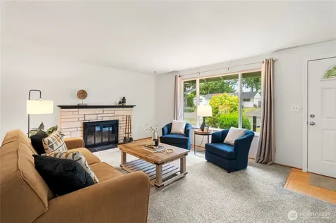 8811 187th Street NE Bothell WA 98011