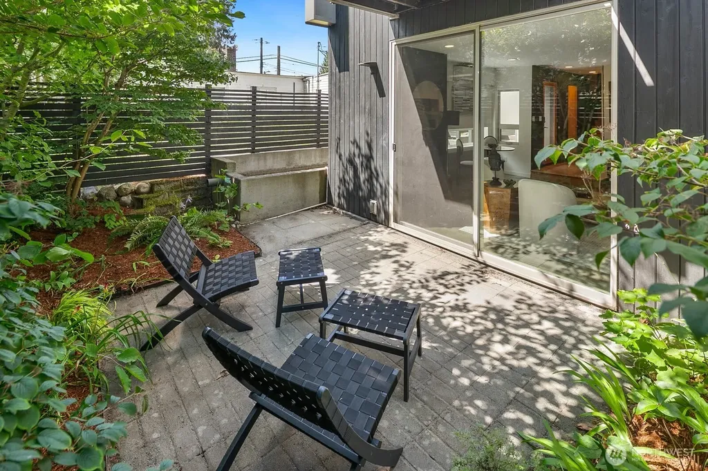 1120 26th Avenue S Seattle WA 98144