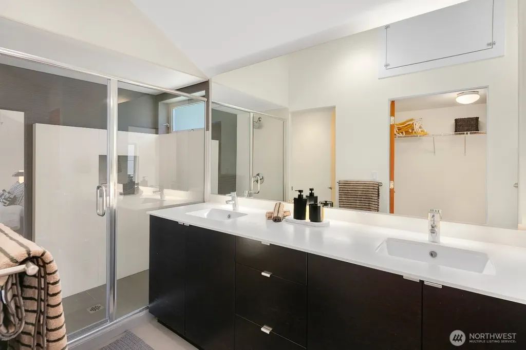 1120 26th Avenue S Seattle WA 98144