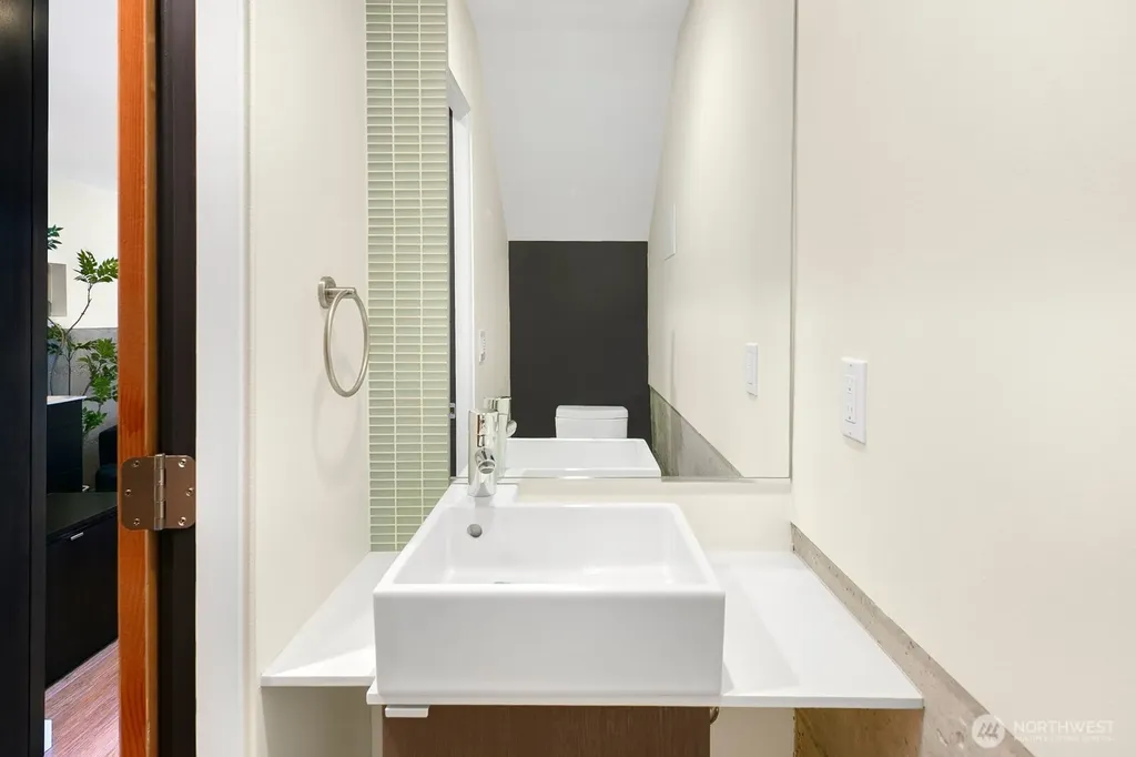 1120 26th Avenue S Seattle WA 98144