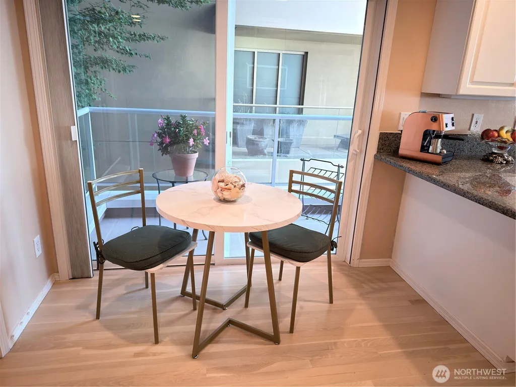 1170 SW Alki Seattle WA 98116