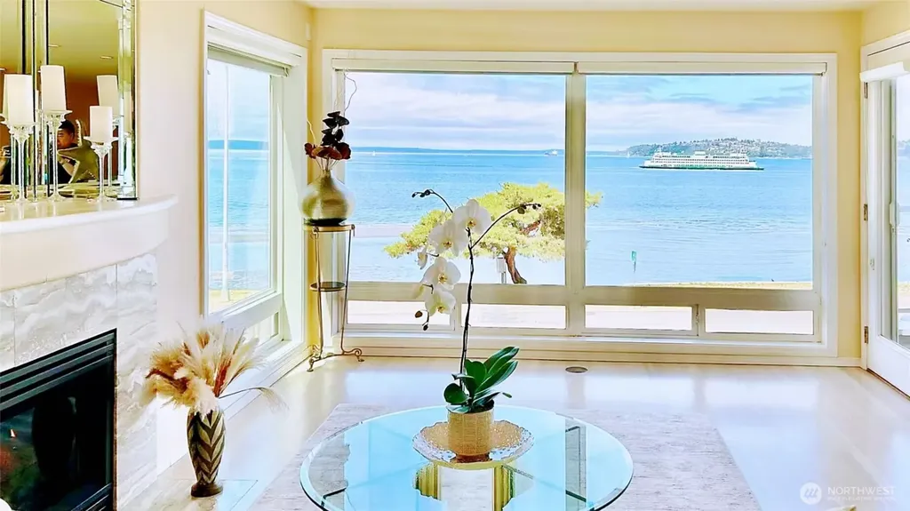 1170 SW Alki Seattle WA 98116