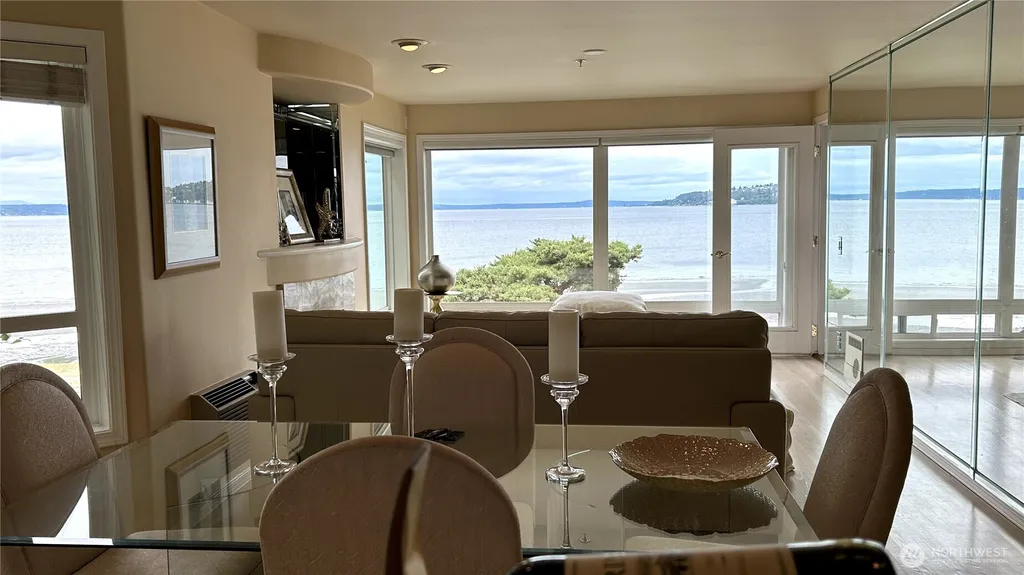 1170 SW Alki Seattle WA 98116
