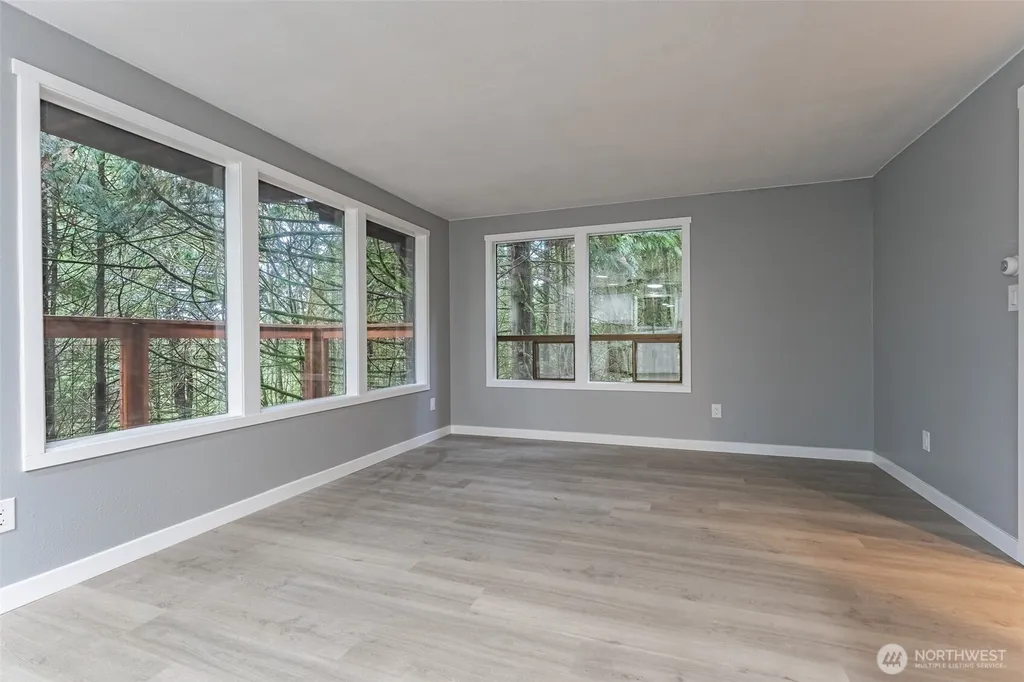 16 Valley View Circle Bellingham WA 98229