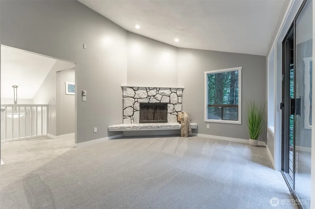 16 Valley View Circle Bellingham WA 98229