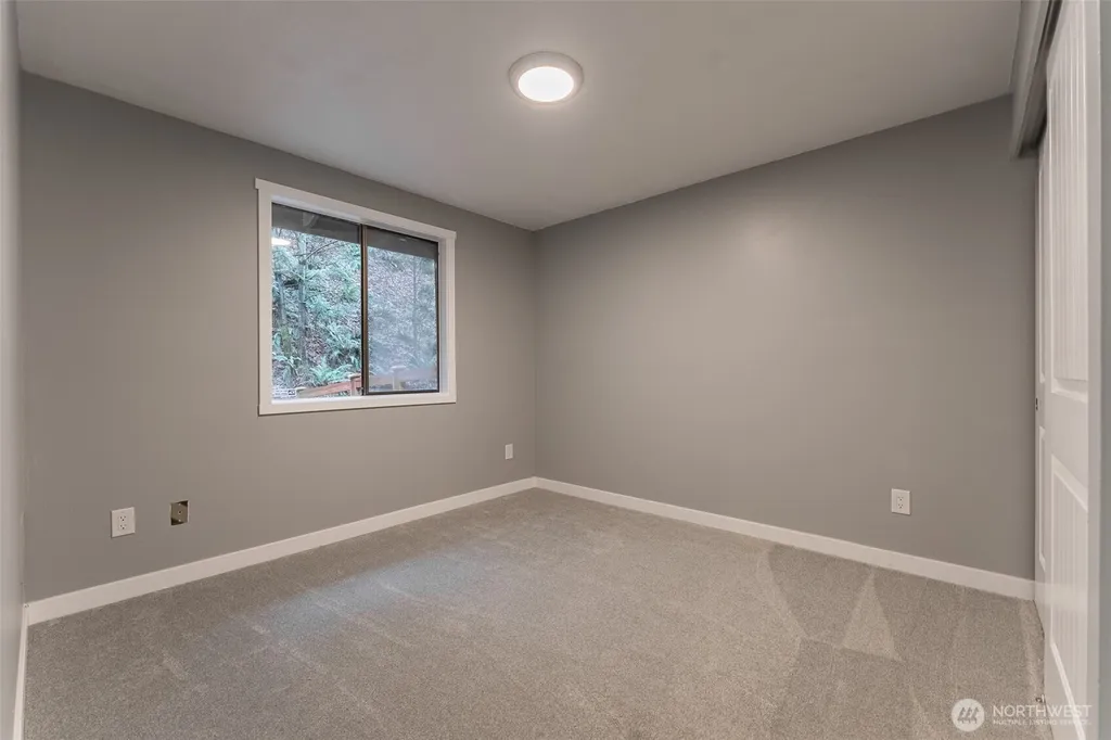 16 Valley View Circle Bellingham WA 98229