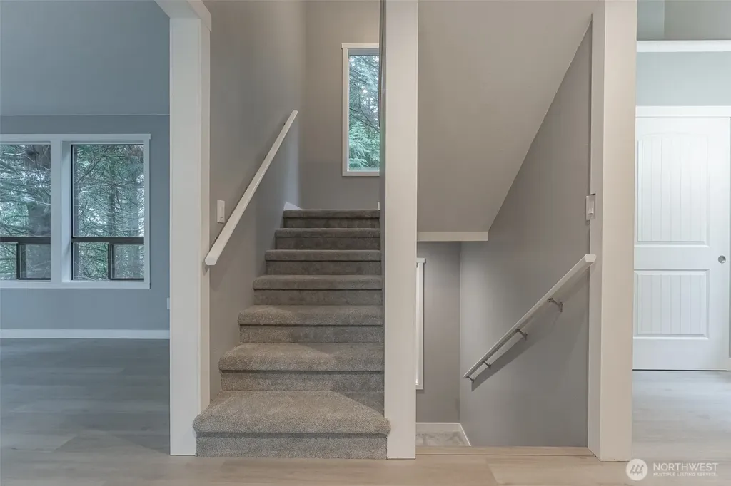 16 Valley View Circle Bellingham WA 98229
