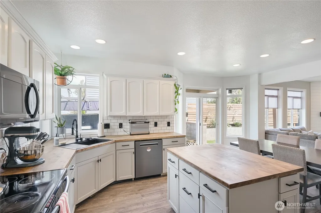 4003 NE 165th Place Vancouver WA 98682