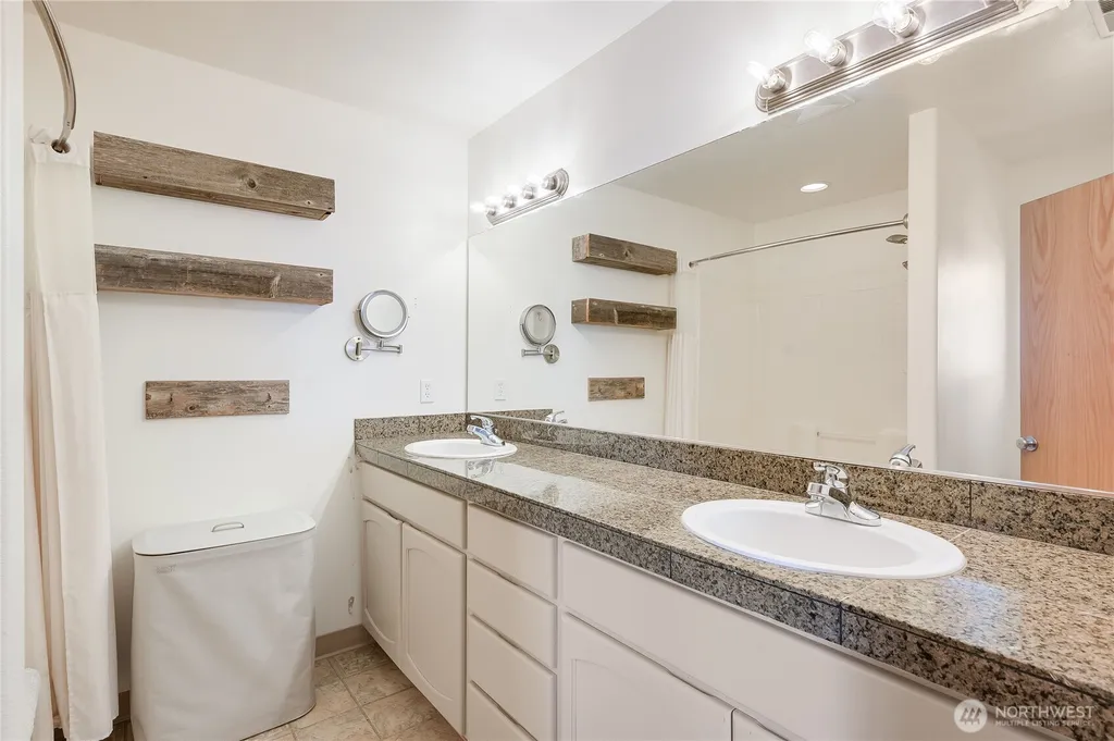 4003 NE 165th Place Vancouver WA 98682
