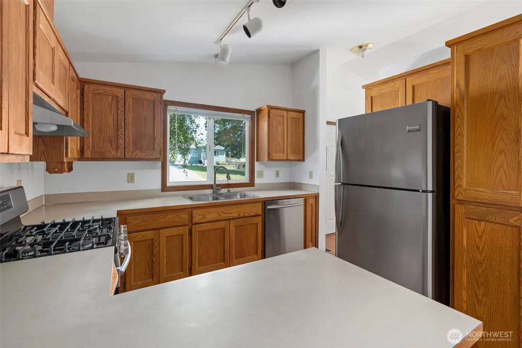 2165 Norman Drive Oak Harbor WA 98277