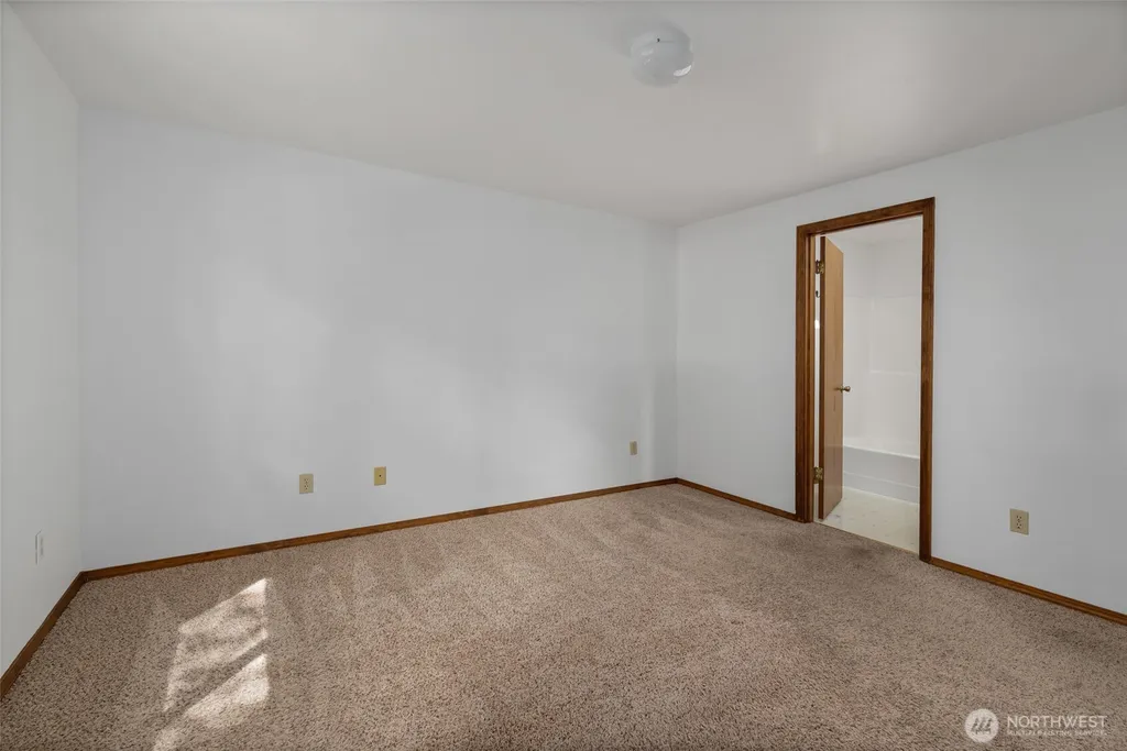 2165 Norman Drive Oak Harbor WA 98277