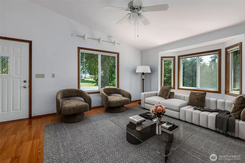 2165 Norman Drive Oak Harbor WA 98277