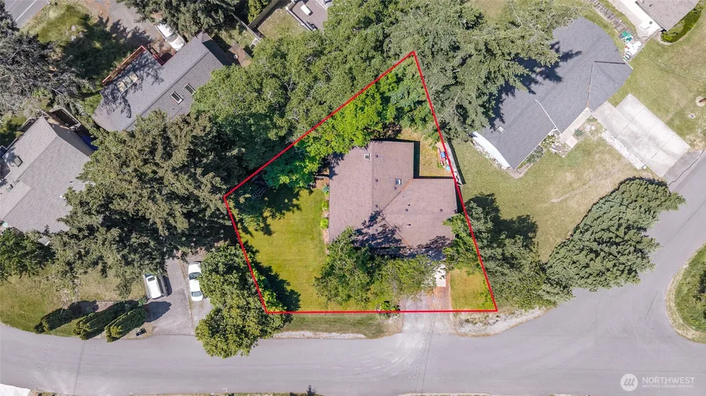 2165 Norman Drive Oak Harbor WA 98277