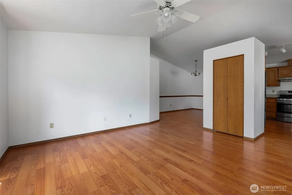 2165 Norman Drive Oak Harbor WA 98277