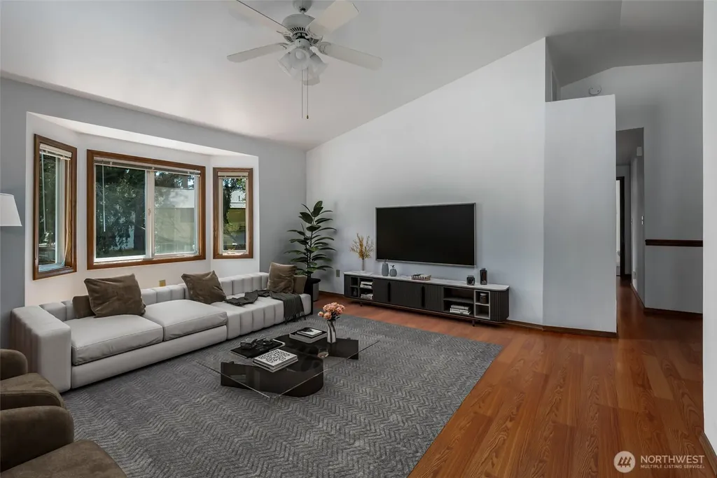 2165 Norman Drive Oak Harbor WA 98277