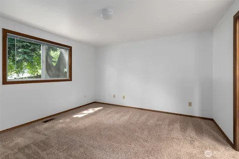 2165 Norman Drive Oak Harbor WA 98277