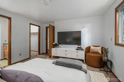 2165 Norman Drive Oak Harbor WA 98277