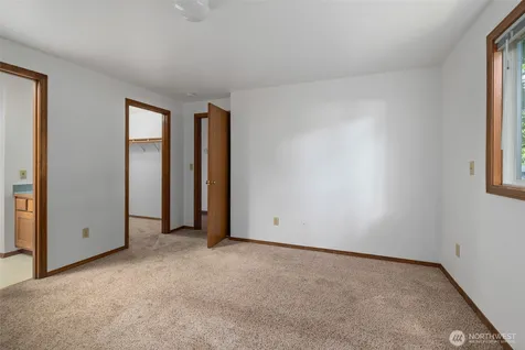 2165 Norman Drive Oak Harbor WA 98277