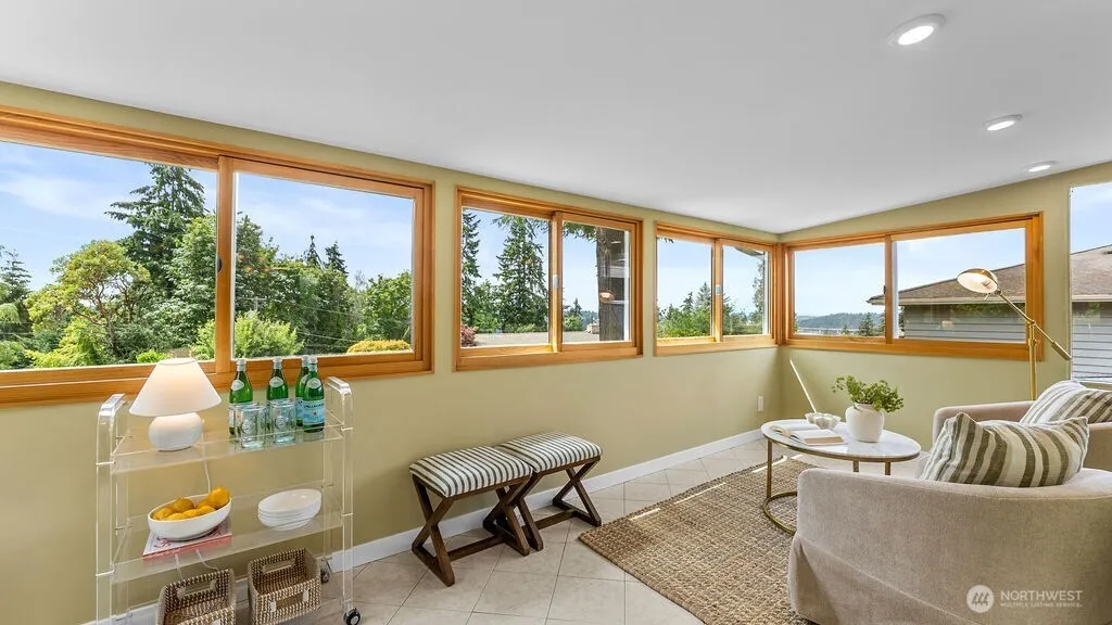 5059 116th Avenue SE Bellevue WA 98006