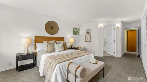 5059 116th Avenue SE Bellevue WA 98006