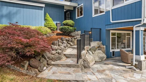 5059 116th Avenue SE Bellevue WA 98006