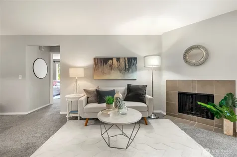 9474 Redmond-woodinville Road NE Redmond WA 98052