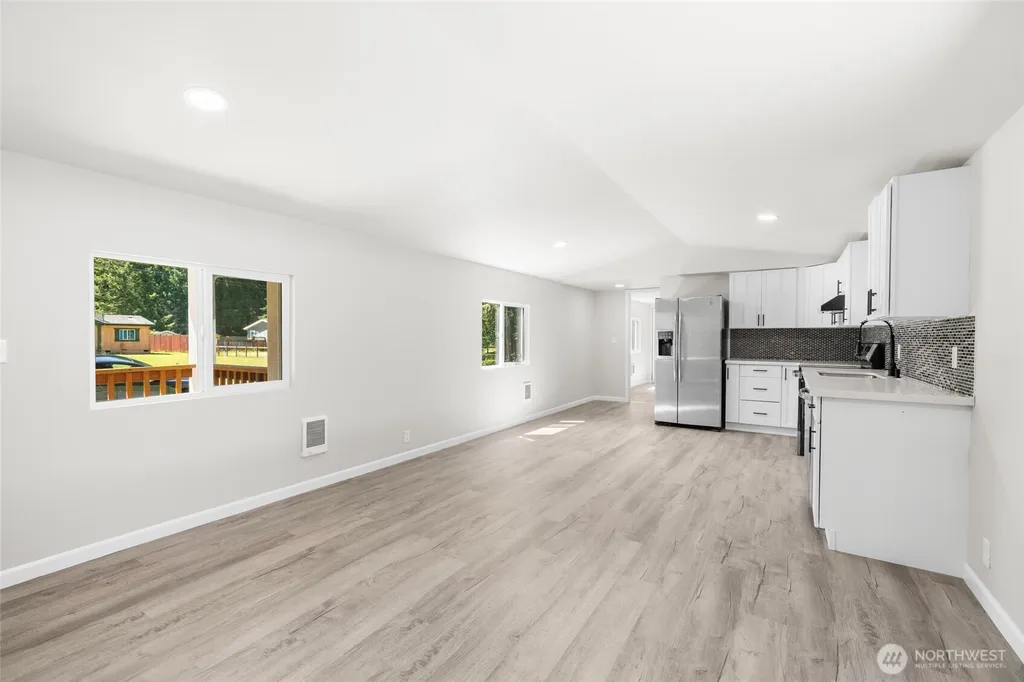 42129 Pine Street Concrete WA 98237