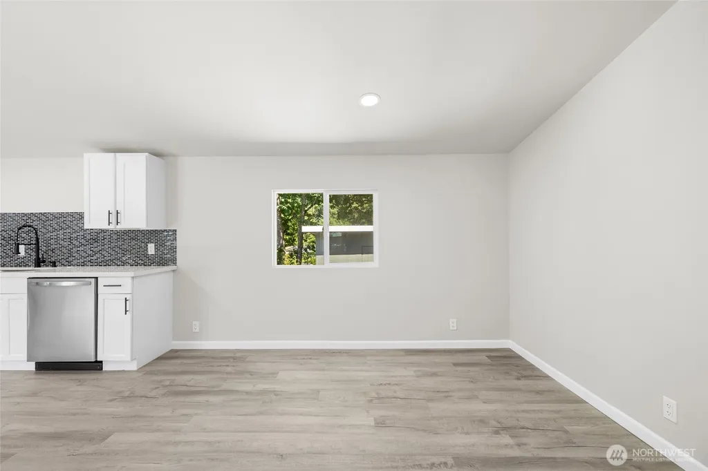 42129 Pine Street Concrete WA 98237