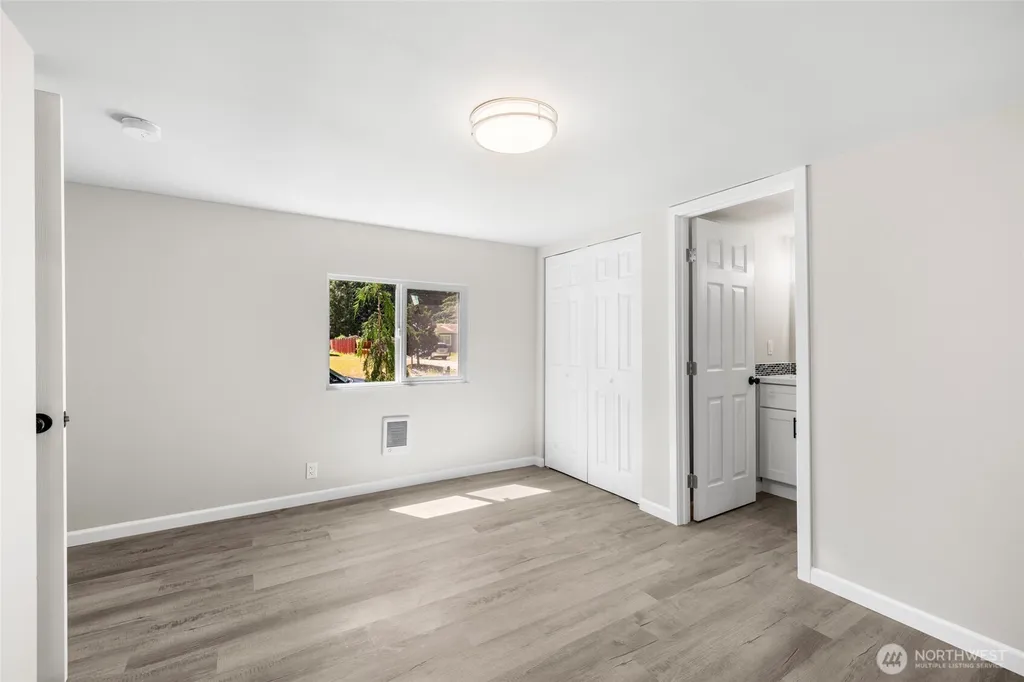 42129 Pine Street Concrete WA 98237