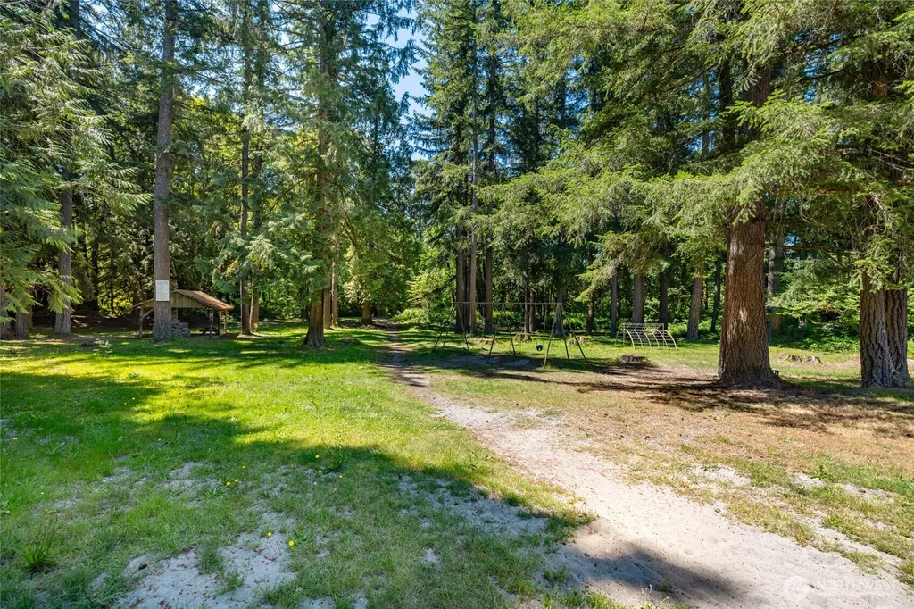 42129 Pine Street Concrete WA 98237