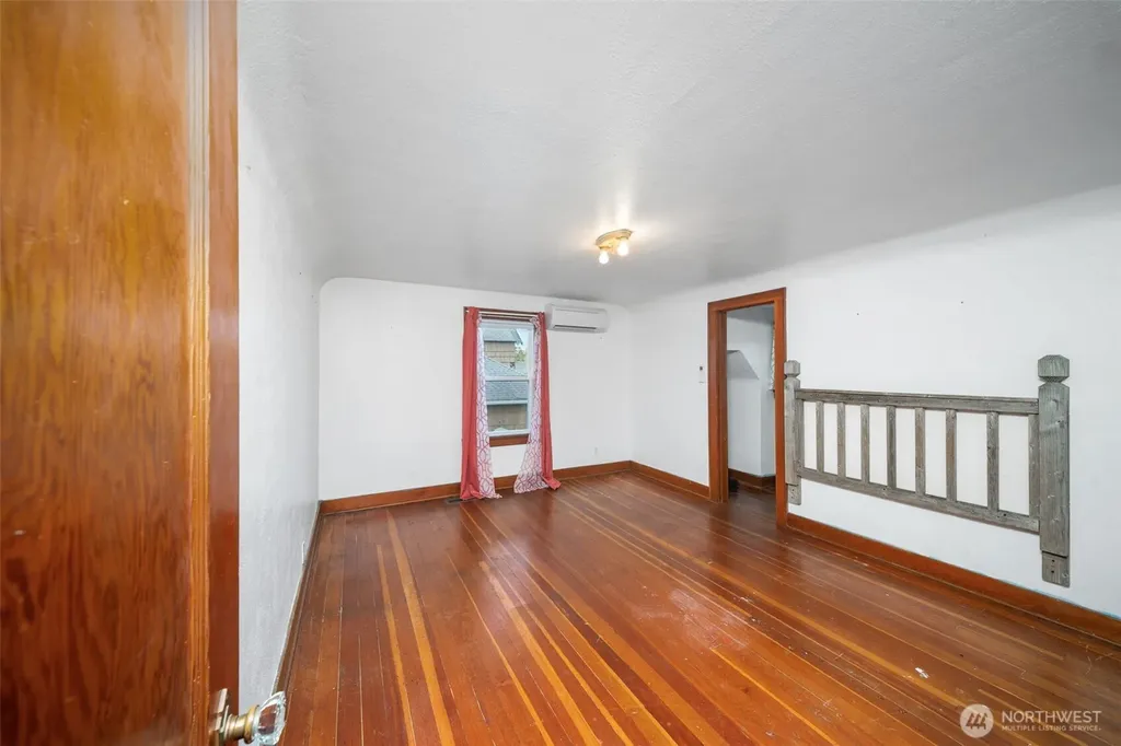 301 NW Benton Avenue Winlock WA 98596