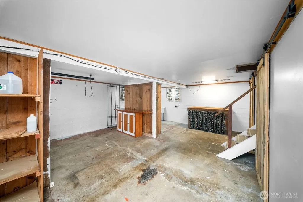 301 NW Benton Avenue Winlock WA 98596