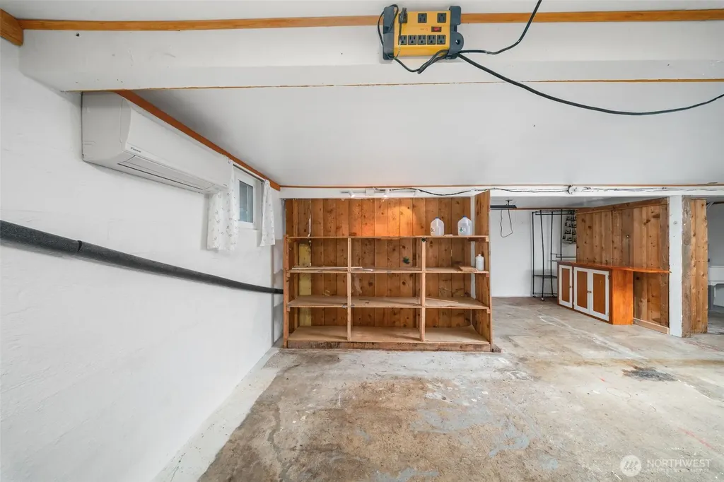 301 NW Benton Avenue Winlock WA 98596