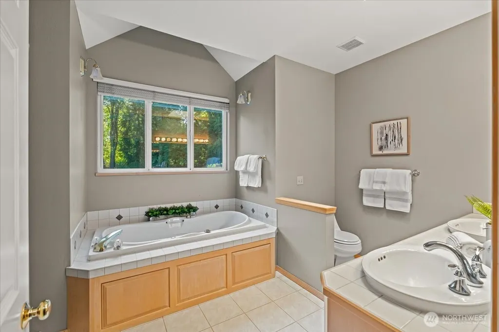19808 80th Avenue SE Snohomish WA 98296